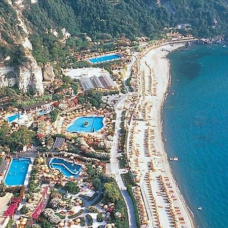 Appartamenti Su Piazza Matteotti Forio Centralissimi 外观 照片