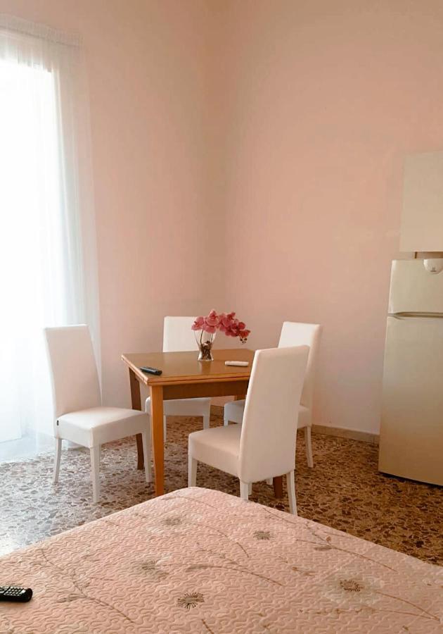 Appartamenti Su Piazza Matteotti Forio Centralissimi 外观 照片